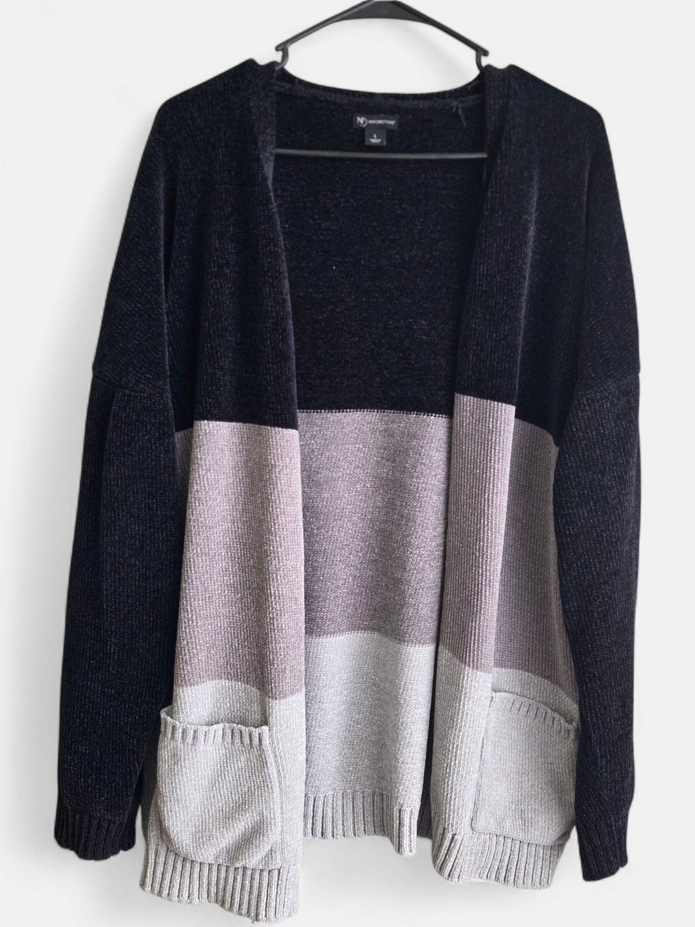 new directions Black & Light Gray Colorblock Open-Front Cardigan